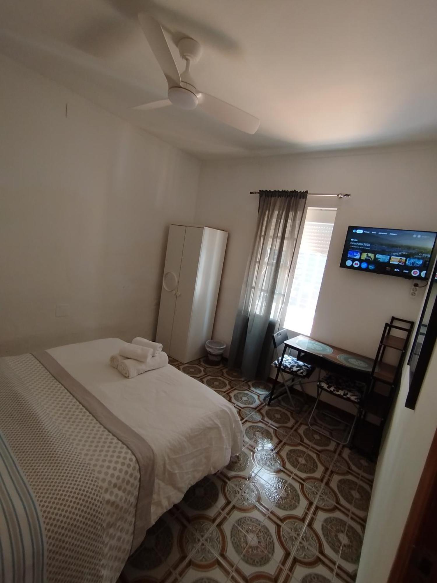Malaga Center Rooms المظهر الخارجي الصورة